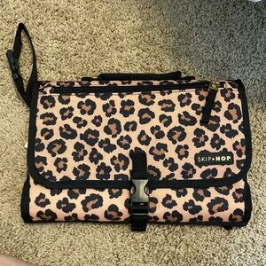 Brand new Skip Hop Changing Kit